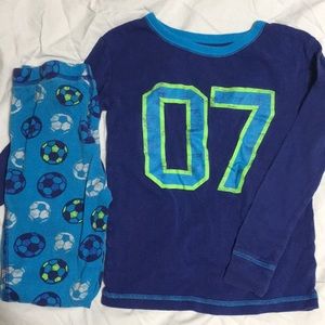 Circo size 8 boys soccer Long Sleeve Pajama set